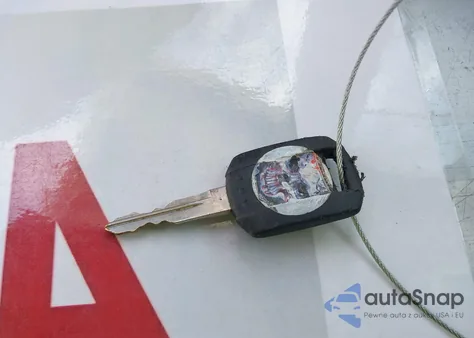 2005 Mercury Montego Premier from USA, damaged, VIN 1MEHM43165G628046